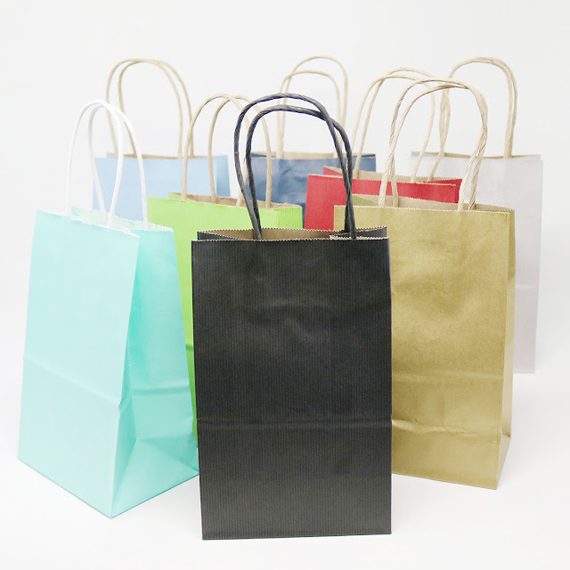 Are you ready to add a little colour to your paper shopping bags? | creativebag.com