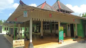 Masjid Keraton Soko Tunggal