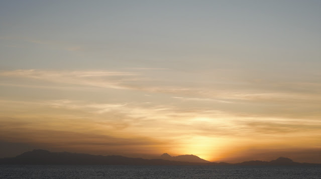 Insula Santiago vazuta de pe feribotul de Boavista, Capul Verde