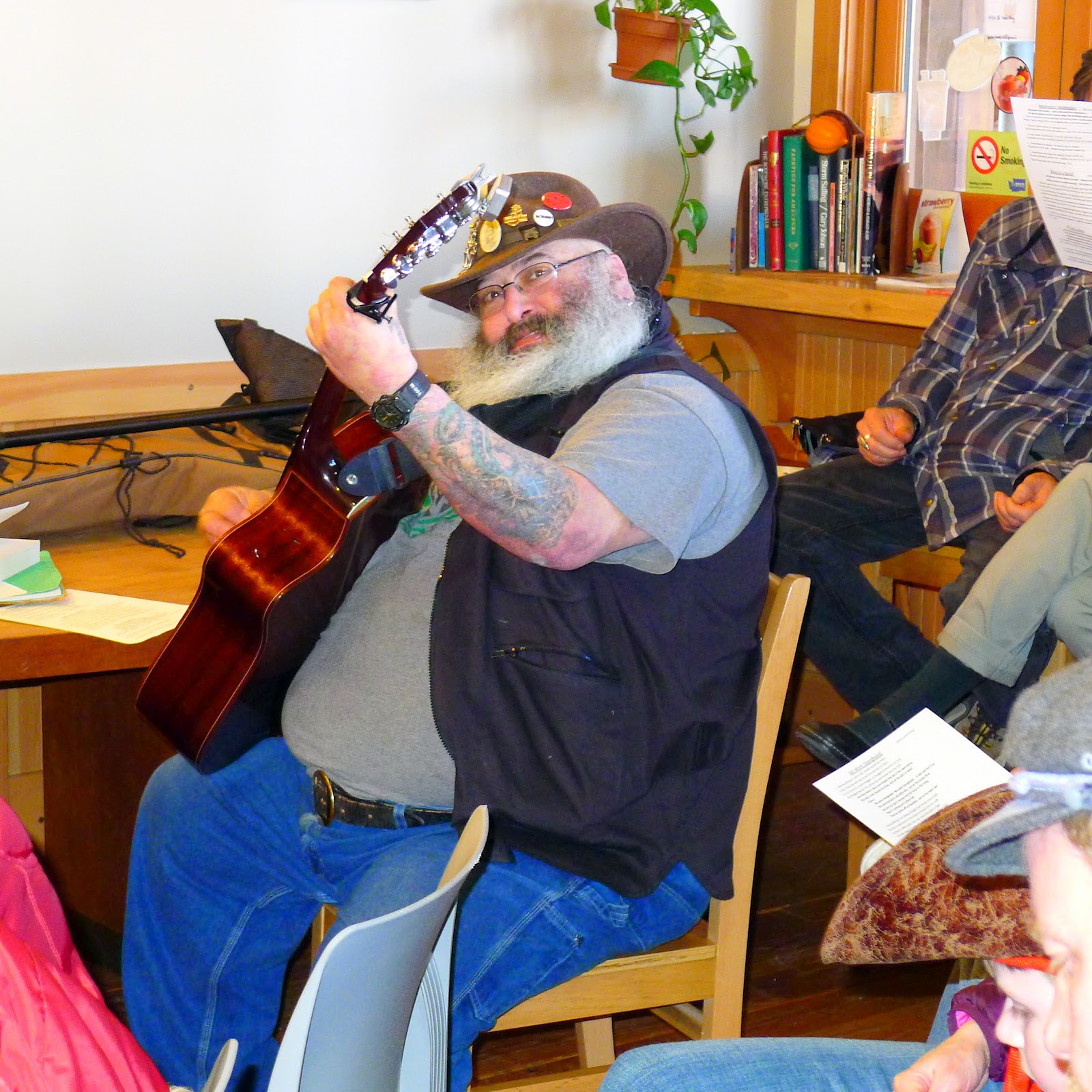 Sing Shanties: Snapshots from our April gathering with the Shifty 