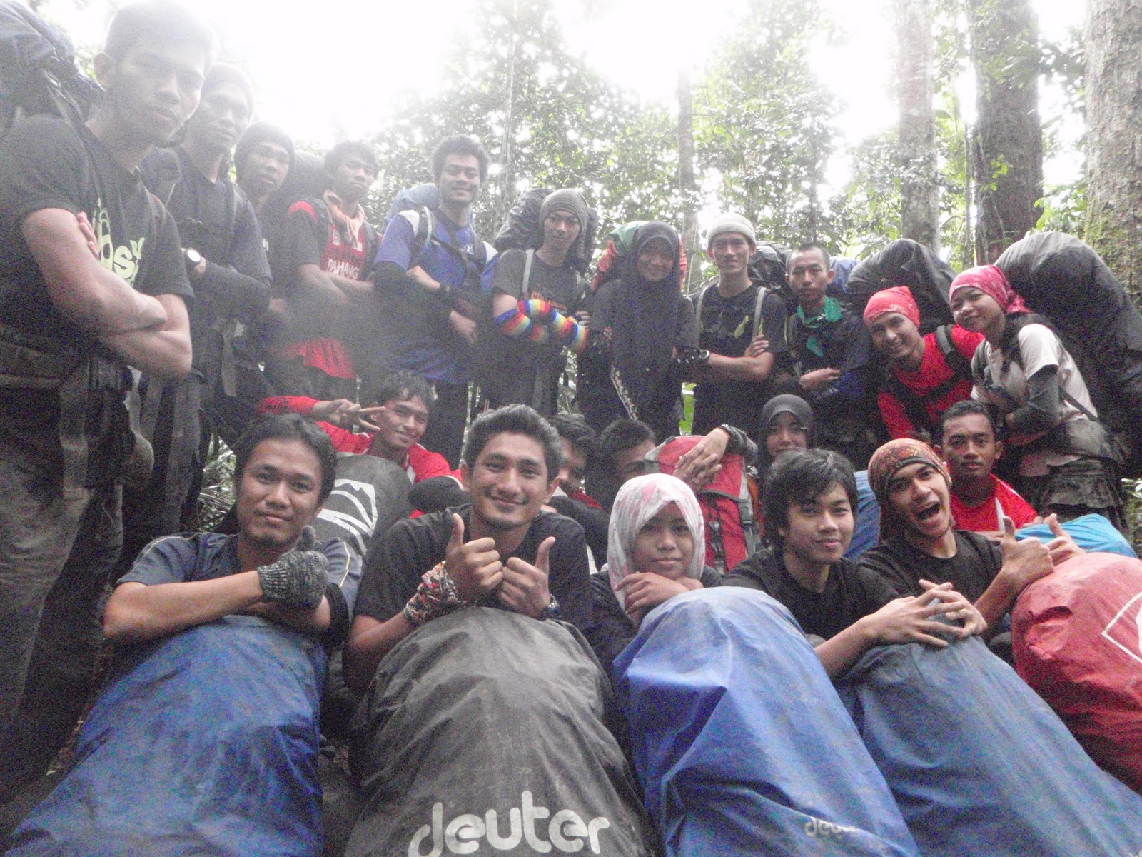 SRC UTM: 2010 - Eksplorasi Bumi Tuhan CUSG 2010 (GUNUNG 