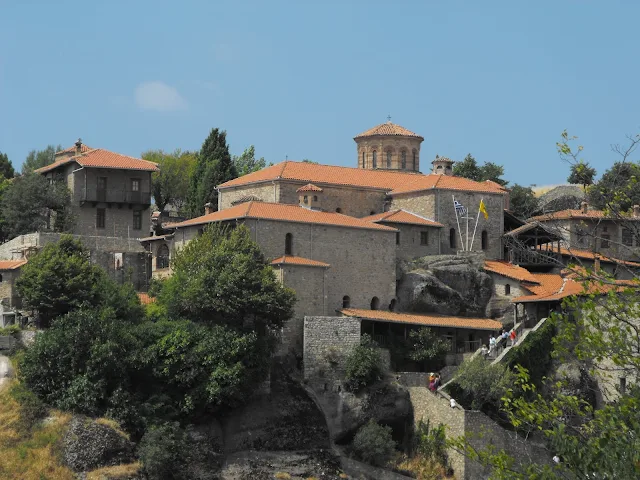 Τοιχογραφίες αρχαίων Ελλήνων συγγραφέων και φιλοσόφων (φώτο+βίντεο)