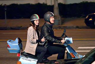 Larry Crowne Tom Hanks and Julia Roberts picture