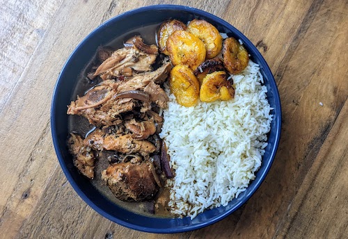 Grenadian chicken brown stew