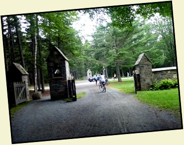 17 - Jordan Pond House Gate