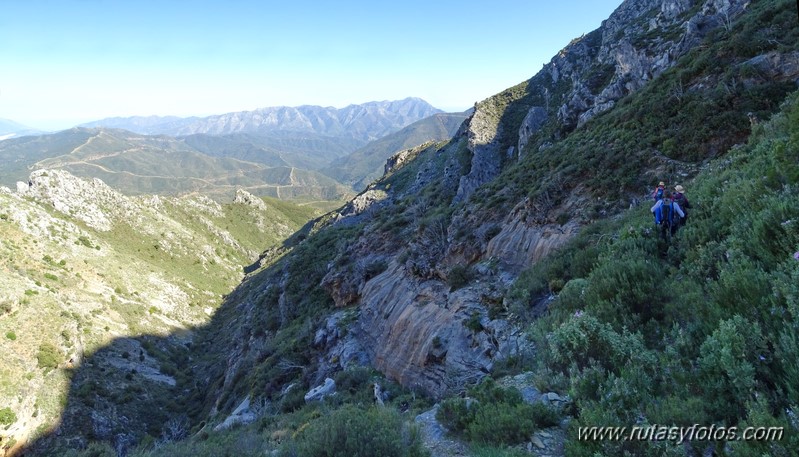 Subida al Torrecilla por la Loma Larga