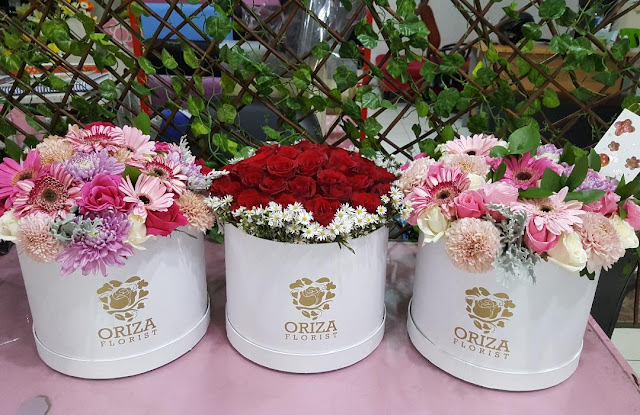 jual flower box surabaya, karangan bunga pernikahan surabaya, pemesanan karangan bunga surabaya
