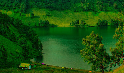 Ranu Kumbolo Lake