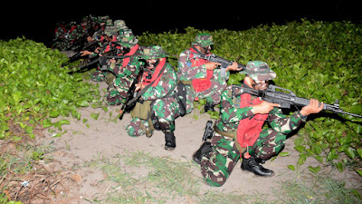 Lantamal VI Makassar Gelar Latihan Raid Amfibi