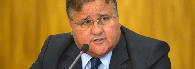 Delator complica de vez a vida de Geddel