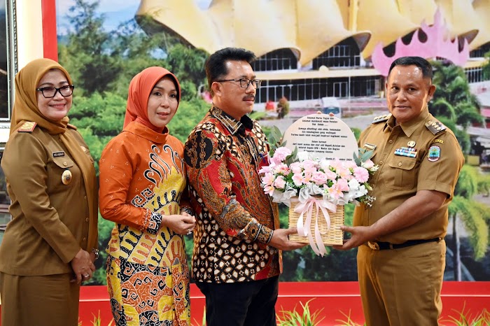 Thamrin Purna Tugas, Intji Indriati Plh Sekda Lampung Selatan