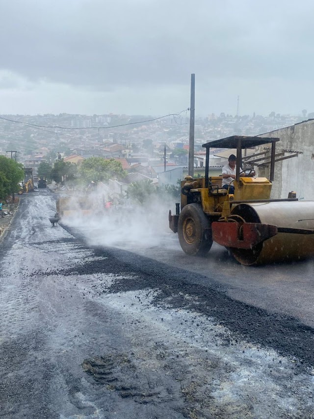 Rua José Antônio Gonçalves recebe pavimentação