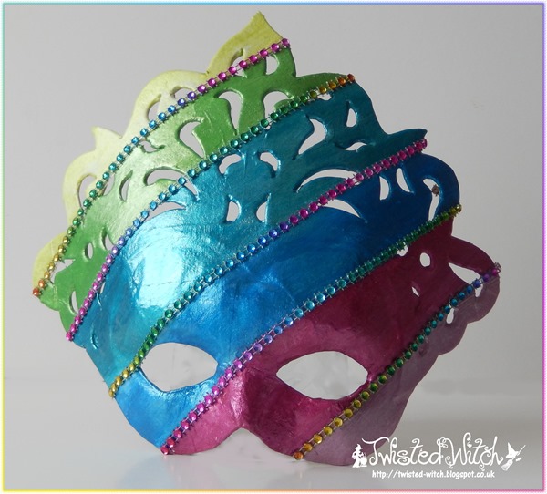 12 Masks midway