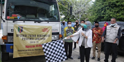 Wagub Chusnunia Buka Operasi Pasar Bersubsidi Ketiga di Tulang Bawang Barat