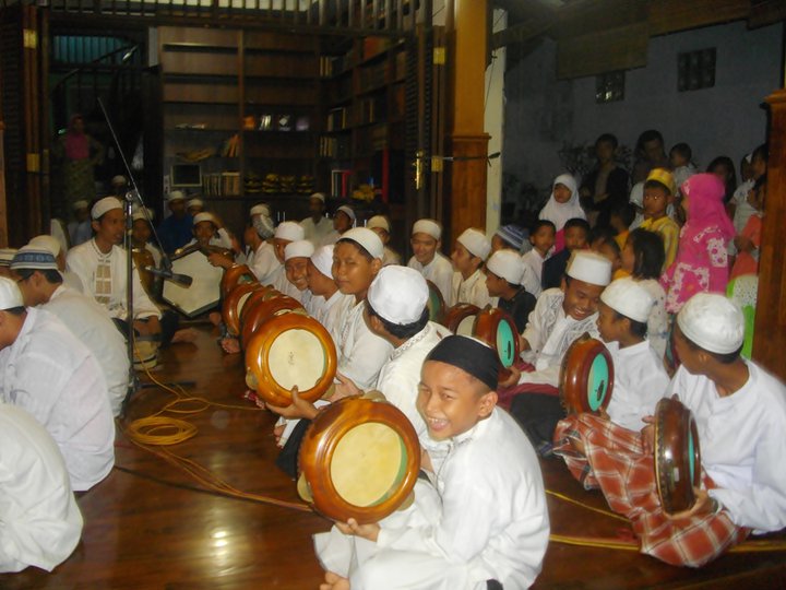 Asay Hanafi: HADROH AL BANJARI