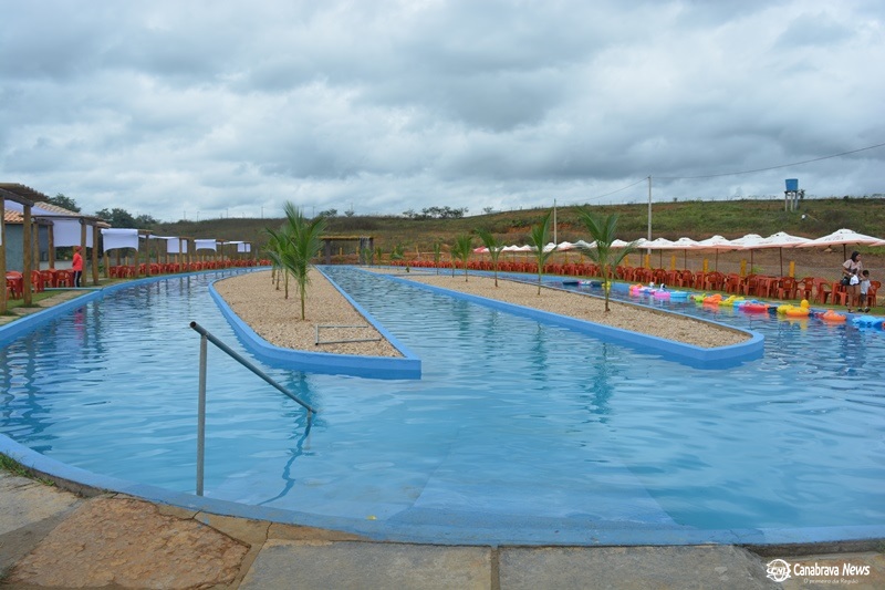 Duas Barras Parque Aquático em Sussuapara.