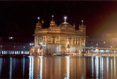 Golden Temple Wallpaper