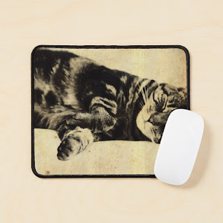 Vintage cat art mousepad