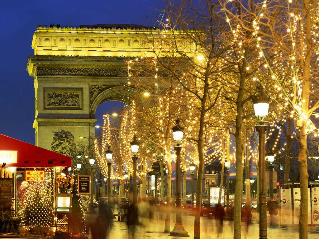 Paris: Paris City Of Lights
