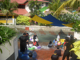 Sungai Glazier - Bukit Gambang Water Park