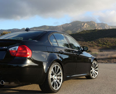 And then I drove off the lot with my new 2008 BMW E90 M3 which means 