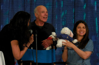 Michael and Luciana get their Shore Leave bunnies!