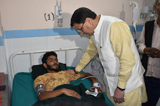 CM again reached AIIMS Rishikesh to see victims of chamoli accident