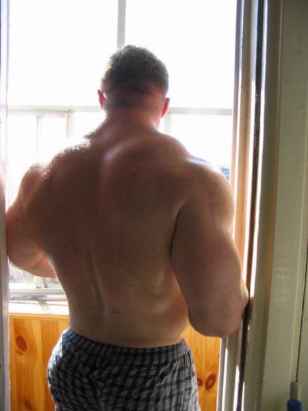 Hot Muscle Beefy Backside Our Advertisers MORE MUSCLE MEN AND BODYBUILDERS