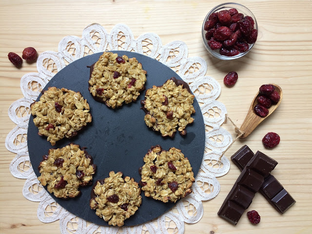 COOKIES DE AVENA CON ARÁNDANOS Y CHOCOLATE RECETA