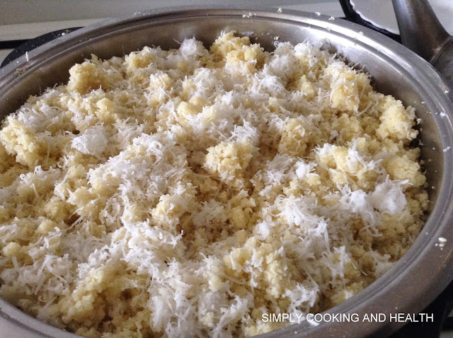 Steamed puttu