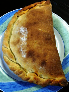 calzone 4 queijos, calzone quatro queijos