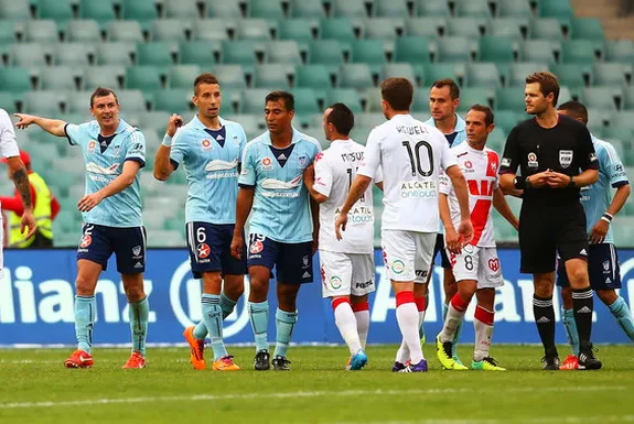 Sydney FC players mock Harry Kewell after he missed a penalty for Melbourne Heart