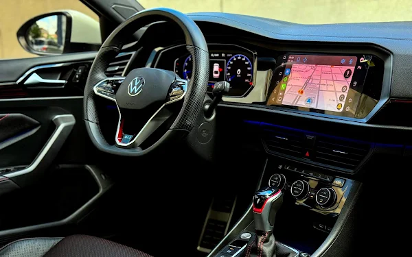 jetta-gli-20-dsg-2024-interior-painel-volante