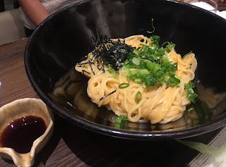 つぐみや