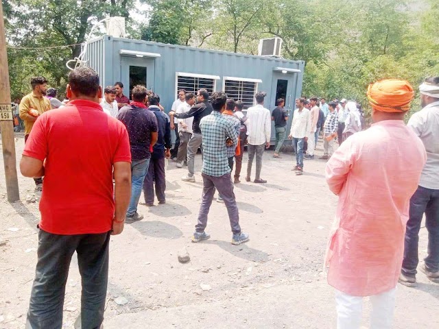 प्रशासन से हस्तक्षेप की मांग,रोजगार के लिए कंपनी में गुहार लगाते स्थानीय रहवासी