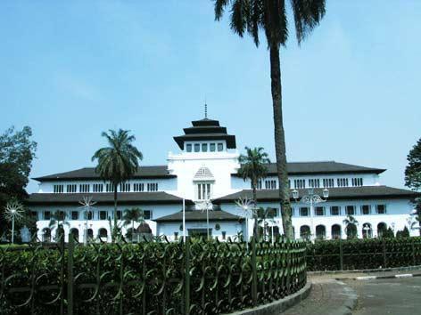 Gedung Sate The Mark of Kota Bandung
