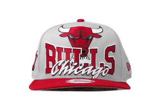 Chicago Bulls (White/Red) Snapback