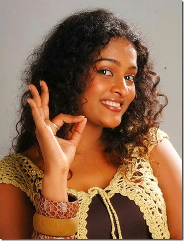sonia_deepti_beautiful_pics