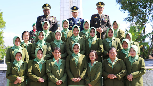 Rangkaian Peringatan HUT Ke-77, TNI Di Jayawijaya Melaksanakan Ziarah Ke TMP Wamena