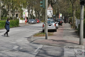 Heimfelder Straße - Fake-"Radweg"