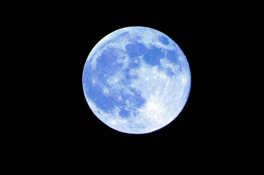 Bila gambar bersuara: Gambar-gambar bulan purnama yang menarik