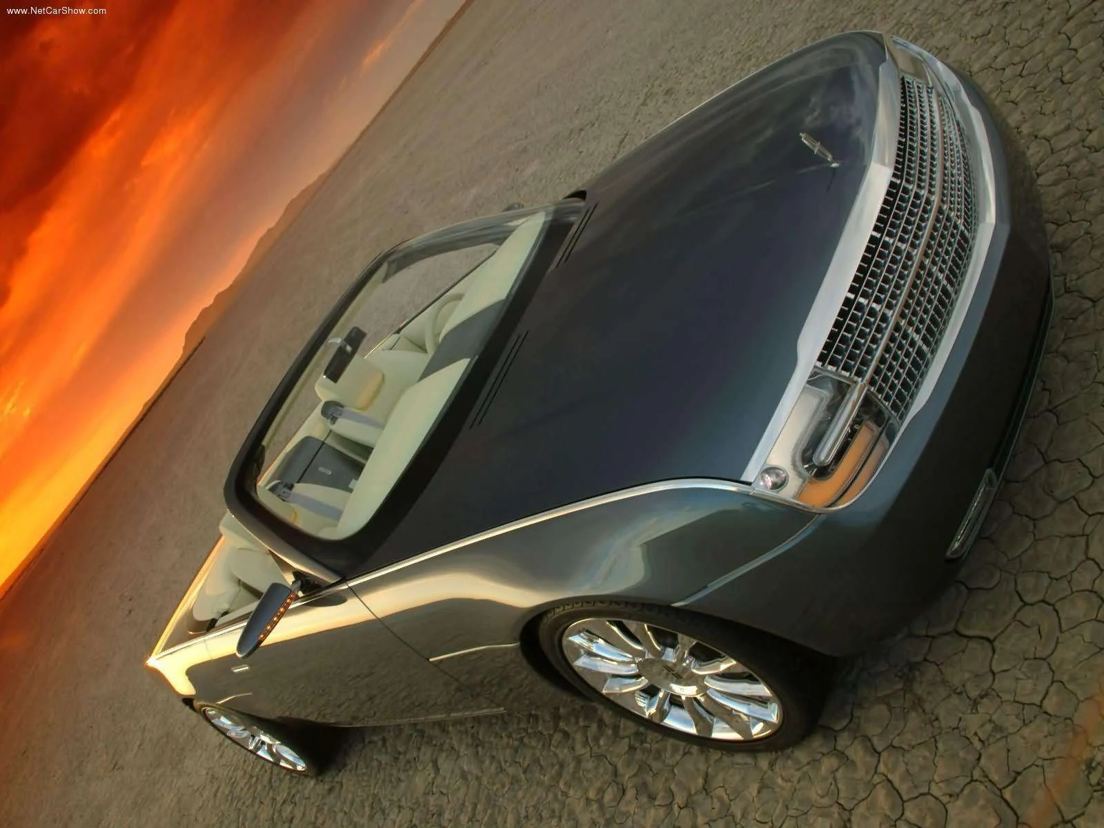 Hình ảnh xe ô tô Lincoln Mark X Concept 2004 & nội ngoại thất