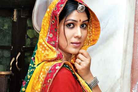 Sakshi Tanwar HD Wallpaper