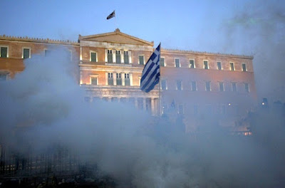 Οι εκλογές είναι η μοναδική διέξοδος