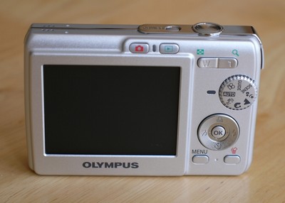 Olympus FE-190
