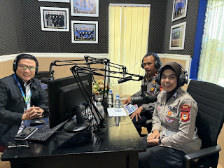  Satlantas Polres Bone Sosialisasikan ETLE Melalui Dialog Interaktif di Radio