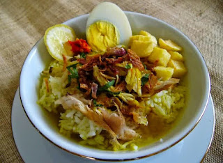 http://prosescaramembuat.blogspot.com/2016/04/resep-membuat-soto-spesial-lamongan.html