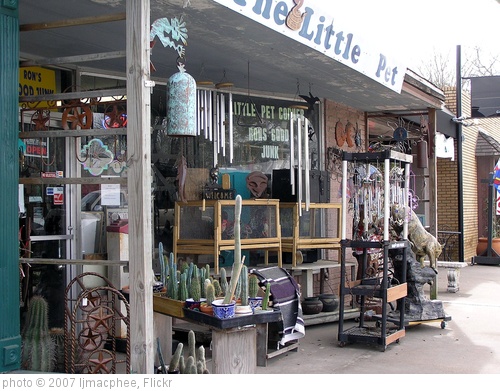 'tomball antique district' photo (c) 2007, ljmacphee - license: http://creativecommons.org/licenses/by-sa/2.0/
