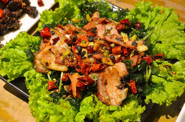 Side effects of eating spicy food : शरीर के लिए नुकसानदायक है तेज मसाले का सेवन