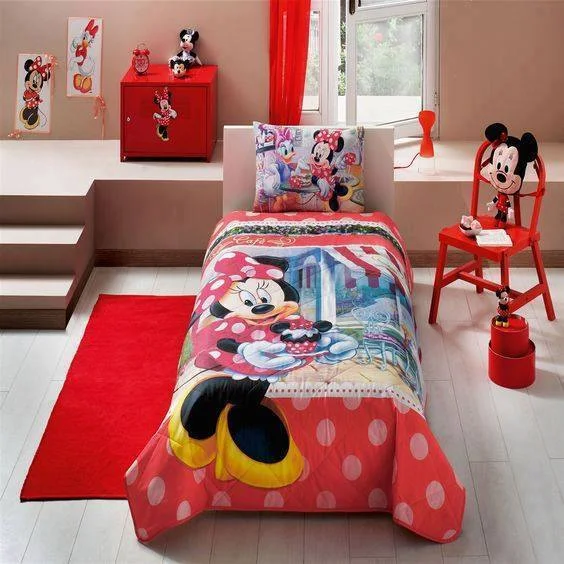 Decoraciones de Dormitorios y Cubrecamas de Mickey y Minnie 